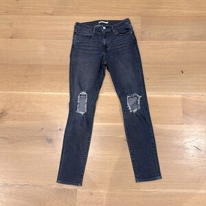 Levi 721 High Rise Skinny Distressed Jeans